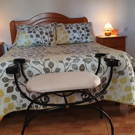 Casa Cueva Paquito Tatil Evi *